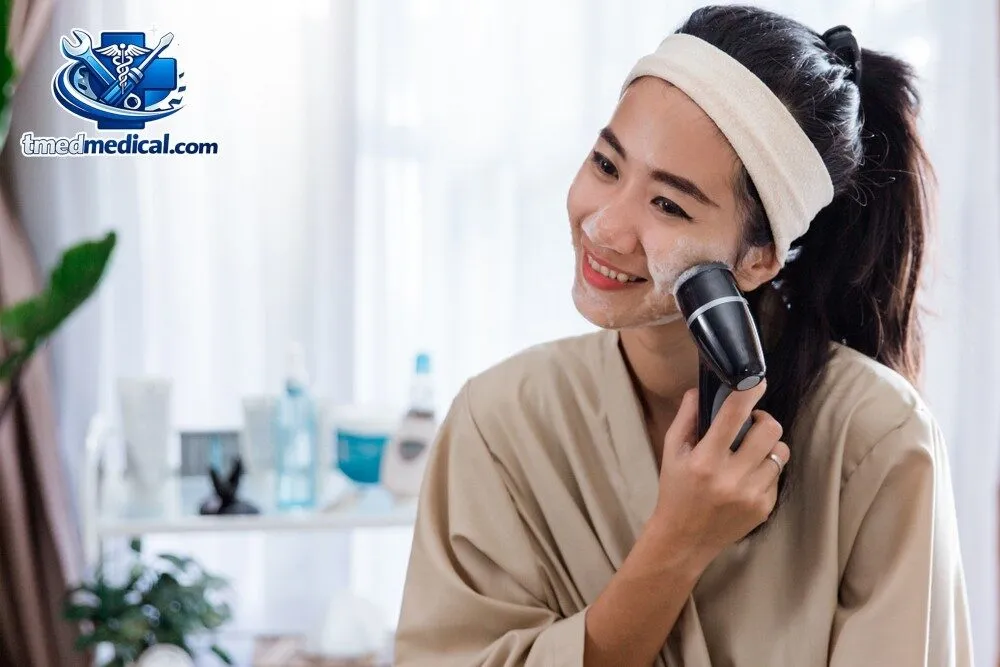 làm sạch phòng xông hơi và phụ kiện thiết bị spa